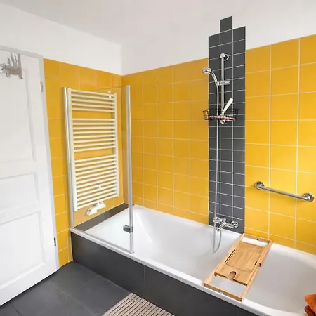 Huus Ant Kornfeld Erdgeschoss בית נופש *